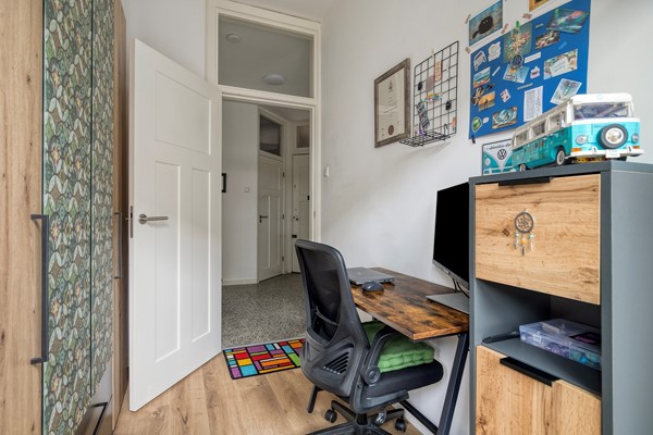 Medium property photo - Bussumsestraat 105, 2574 JD Den Haag